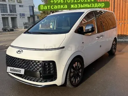 Hyundai Staria 2022 года за 21 000 000 тг. в Алматы – фото 8