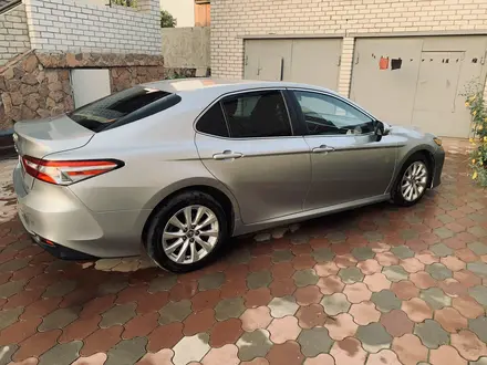 Toyota Camry 2019 года за 12 700 000 тг. в Экибастуз – фото 3