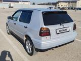 Volkswagen Golf 1997 года за 2 150 000 тг. в Актобе – фото 4