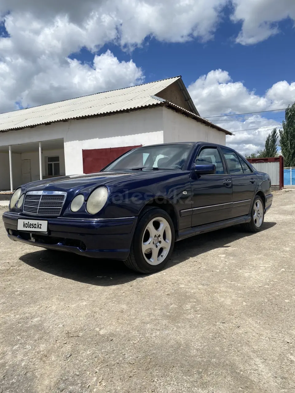 Mercedes-Benz E-Class, 1996