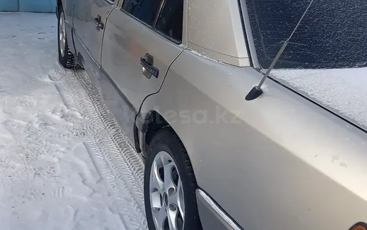 Mercedes-Benz E 300 1992 годаfor1 500 000 тг. в Щучинск