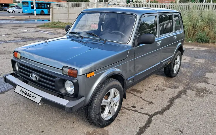 ВАЗ (Lada) Lada 2131 (5-ти дверный) 2012 годаүшін3 000 000 тг. в Павлодар