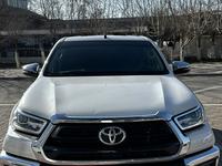 Toyota Hilux 2022 года за 21 500 000 тг. в Актау