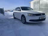 Volkswagen Jetta 2014 годаfor5 500 000 тг. в Астана – фото 2