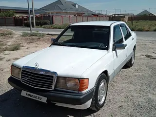 Mercedes-Benz 190, 1992