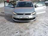 Volkswagen Polo 2014 годаfor4 500 000 тг. в Астана – фото 2