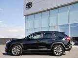 Toyota RAV4 Luxe+ 2025 года за 25 990 000 тг. в Тараз – фото 3