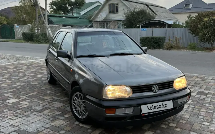 Volkswagen Golf 1993 годаүшін1 800 000 тг. в Тараз