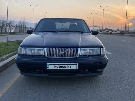 Volvo 960 1996 года за 1 400 000 тг. в Алматы