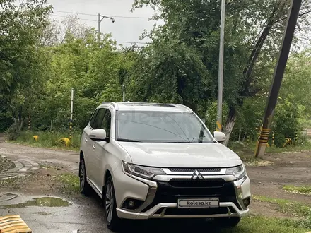 Mitsubishi Outlander 2022 года за 12 300 000 тг. в Актобе