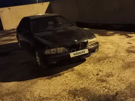 BMW 528 1997 года за 2 000 000 тг. в Семей