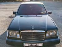 Mercedes-Benz E 220 1994 годаfor2 000 000 тг. в Актобе