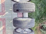 Диски в оригинале с резиной blizak от мерседеса W 212 за 230 000 тг. в Алматы – фото 2