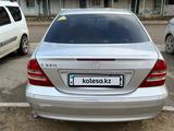 Mercedes-Benz C 200 2000 годаүшін2 500 000 тг. в Жанаозен – фото 4