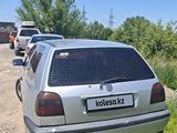 Volkswagen Golf 1993 года за 1 250 000 тг. в Алматы – фото 2