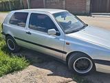 Volkswagen Golf 1993 года за 1 250 000 тг. в Алматы – фото 4