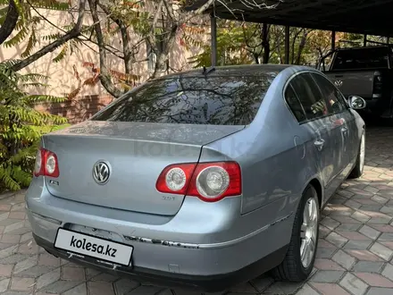 Volkswagen Passat 2005 года за 3 500 000 тг. в Алматы – фото 4