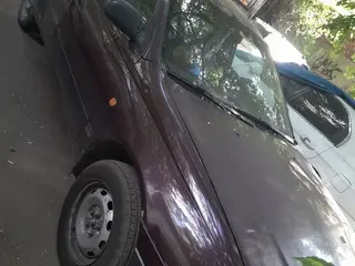 Toyota Carina E