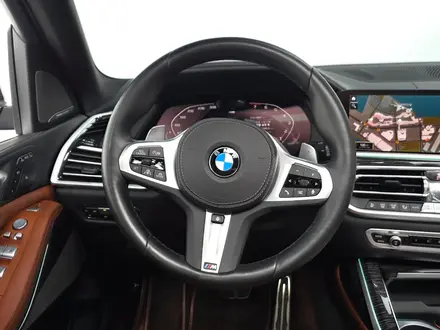 BMW X7 XDrive 40i 2022 года за 47 000 000 тг. в Астана – фото 10