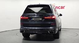 BMW X7 XDrive 40i 2022 годаүшін47 000 000 тг. в Астана – фото 3