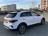 Kia Rio X-Line 2021 года за 8 400 000 тг. в Усть-Каменогорск – фото 2