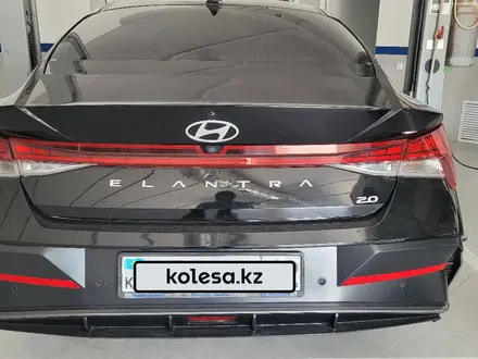 Hyundai Elantra 2024 года за 9 500 000 тг. в Актау – фото 2