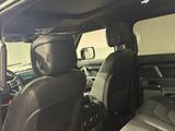 Land Rover Defender 2023 года за 55 000 000 тг. в Астана – фото 5