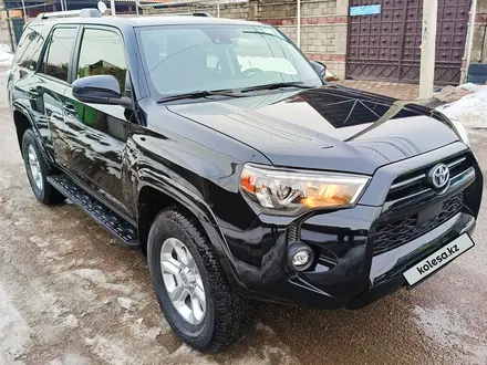 Toyota 4Runner 2023 года за 29 500 000 тг. в Алматы – фото 2