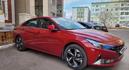 Hyundai Elantra 2023 года за 11 200 000 тг. в Астана – фото 2