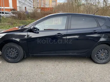 Hyundai Accent 2013 года за 4 000 000 тг. в Усть-Каменогорск – фото 2