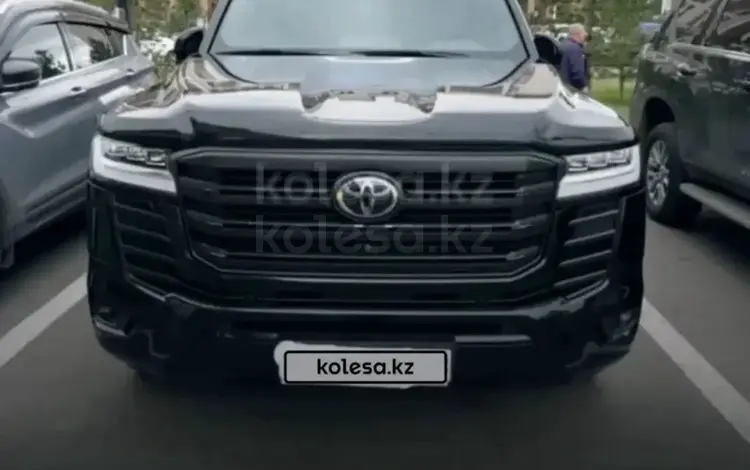 Toyota Land Cruiser 2023 года за 47 000 000 тг. в Усть-Каменогорск