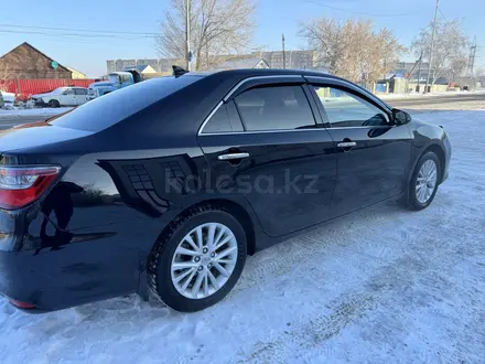 Toyota Camry 2015 года за 13 000 000 тг. в Караганда – фото 6