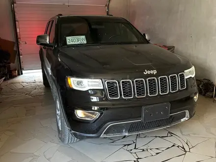 Jeep Grand Cherokee 2018 года за 12 500 000 тг. в Атырау – фото 31