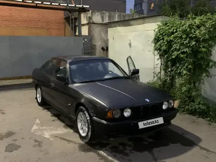 BMW 525 1992 года за 1 300 000 тг. в Петропавловск – фото 2