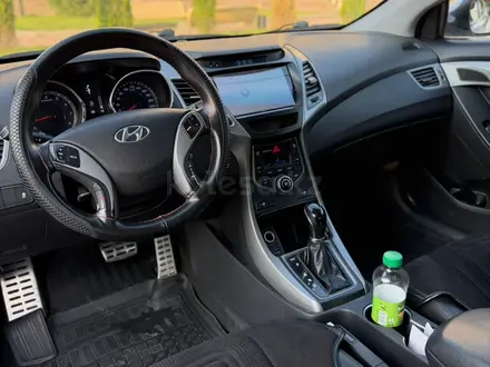 Hyundai Elantra 2015 года за 5 800 000 тг. в Алматы – фото 9