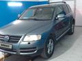 Volkswagen Touareg 2003 годаfor4 000 000 тг. в Алматы – фото 2