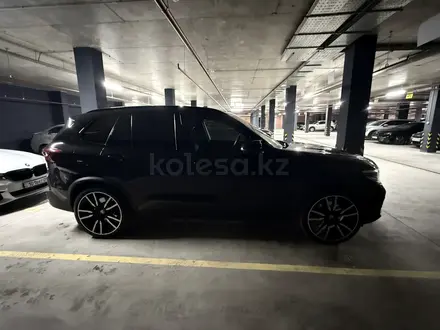 BMW X5 2021 года за 32 000 000 тг. в Караганда – фото 4