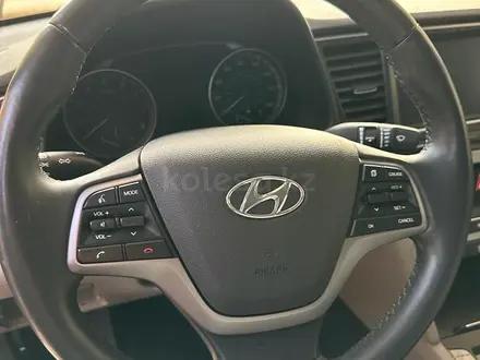 Hyundai Elantra 2016 года за 6 000 000 тг. в Шымкент – фото 11