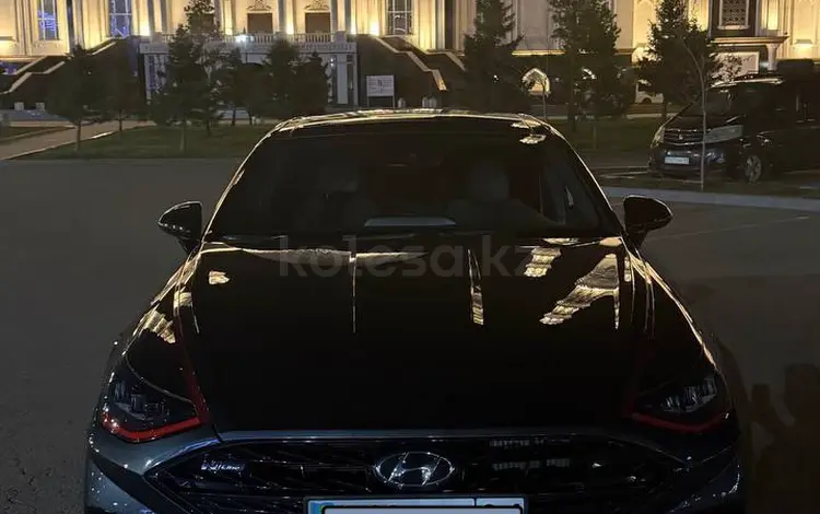 Hyundai Sonata 2022 года за 13 000 000 тг. в Астана