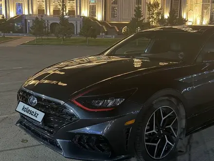 Hyundai Sonata 2022 года за 13 000 000 тг. в Астана – фото 4