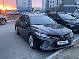 Toyota Camry 2020 года за 14 000 000 тг. в Усть-Каменогорск