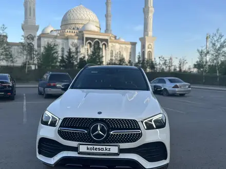 Mercedes-Benz GLE 450 2019 года за 38 000 000 тг. в Астана – фото 2