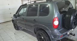 Chevrolet Niva 2017 года за 3 500 000 тг. в Атырау – фото 3