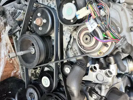 Двигатель Mercedes Benz 113 K 5.5 компрессор за 1 000 тг. в Алматы – фото 5