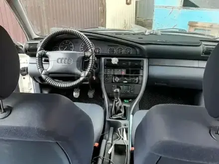 Audi A6 1995 года за 3 000 000 тг. в Актобе – фото 3