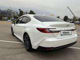 Toyota Camry 2024 года за 20 500 000 тг. в Алматы – фото 2