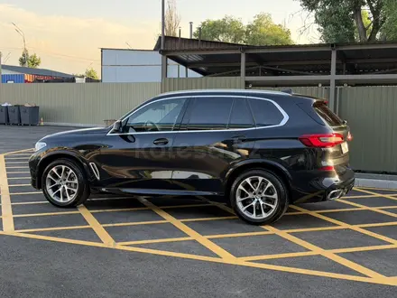 BMW X5 2020 года за 35 000 000 тг. в Астана – фото 3