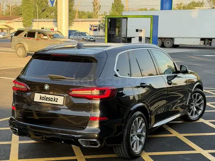 BMW X5 2020 года за 35 000 000 тг. в Астана – фото 2