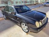 Mercedes-Benz E 230 1995 года за 2 300 000 тг. в Жанаозен