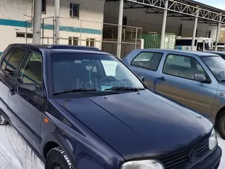 Volkswagen Golf 1993 года за 1 500 000 тг. в Кокшетау – фото 3